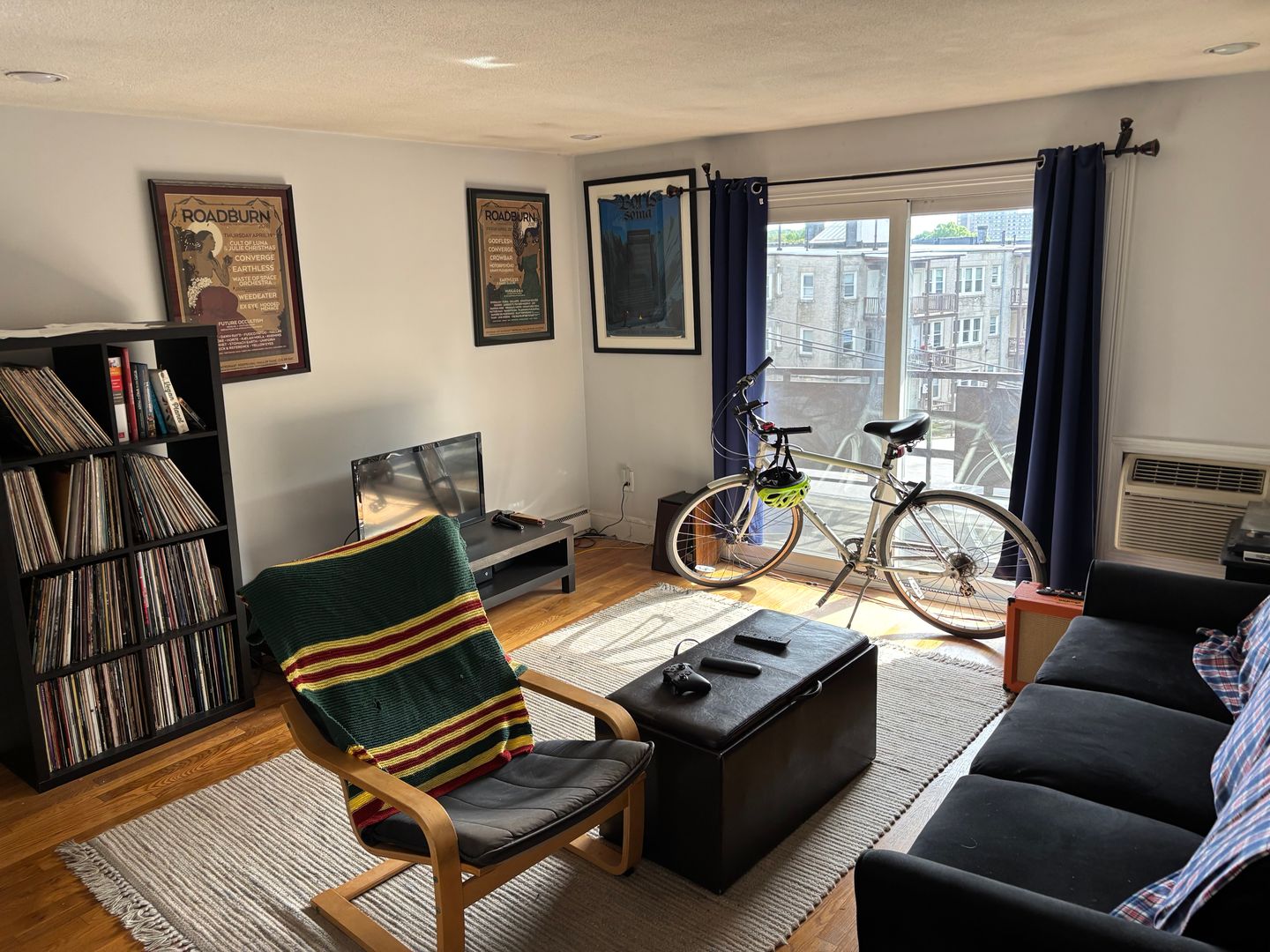 Boston Condo: 19 Euston Rd