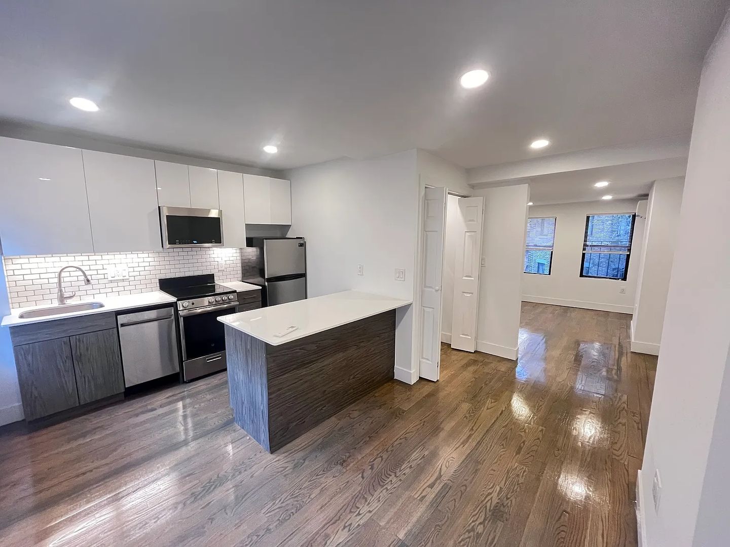 Boston Condo: 64 Joy St