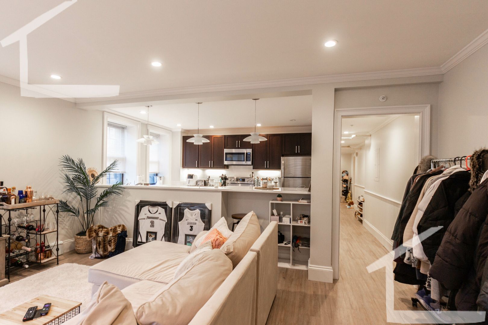 Boston Condo: 39 Glenville Ave