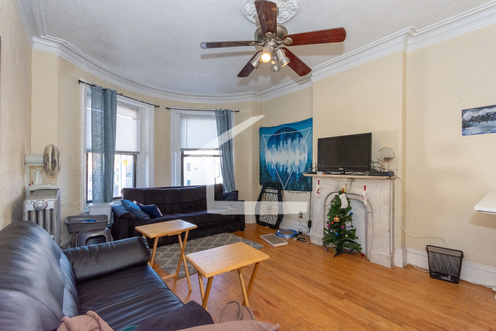 Boston Townhome: 86 Hammond St