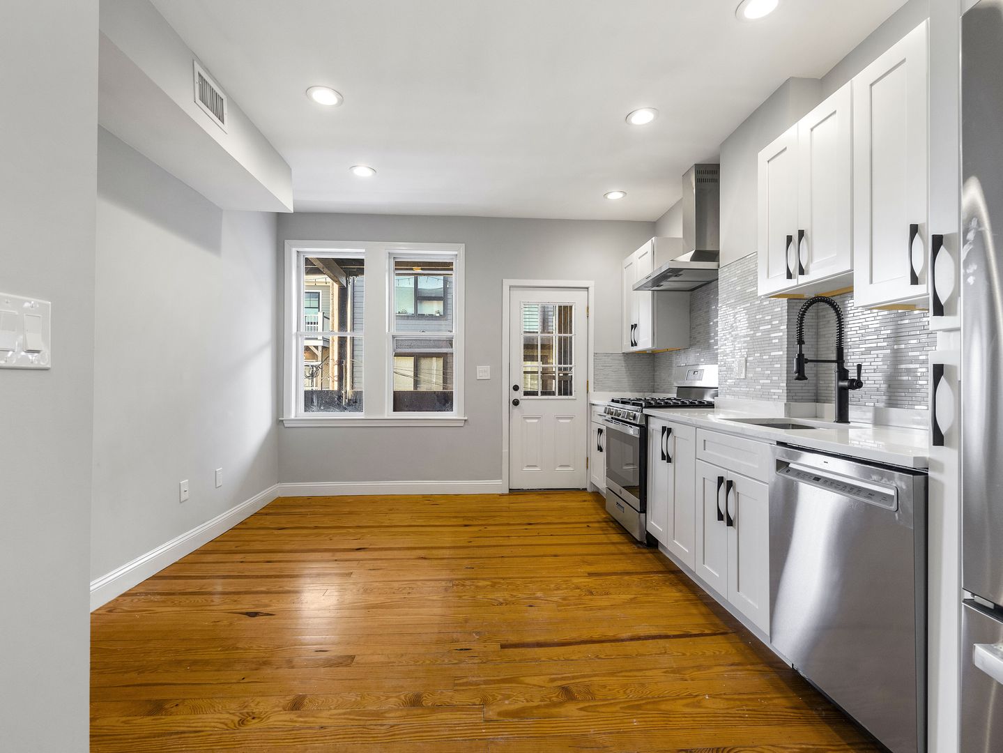 Boston Condo: 121 Cottage St.,