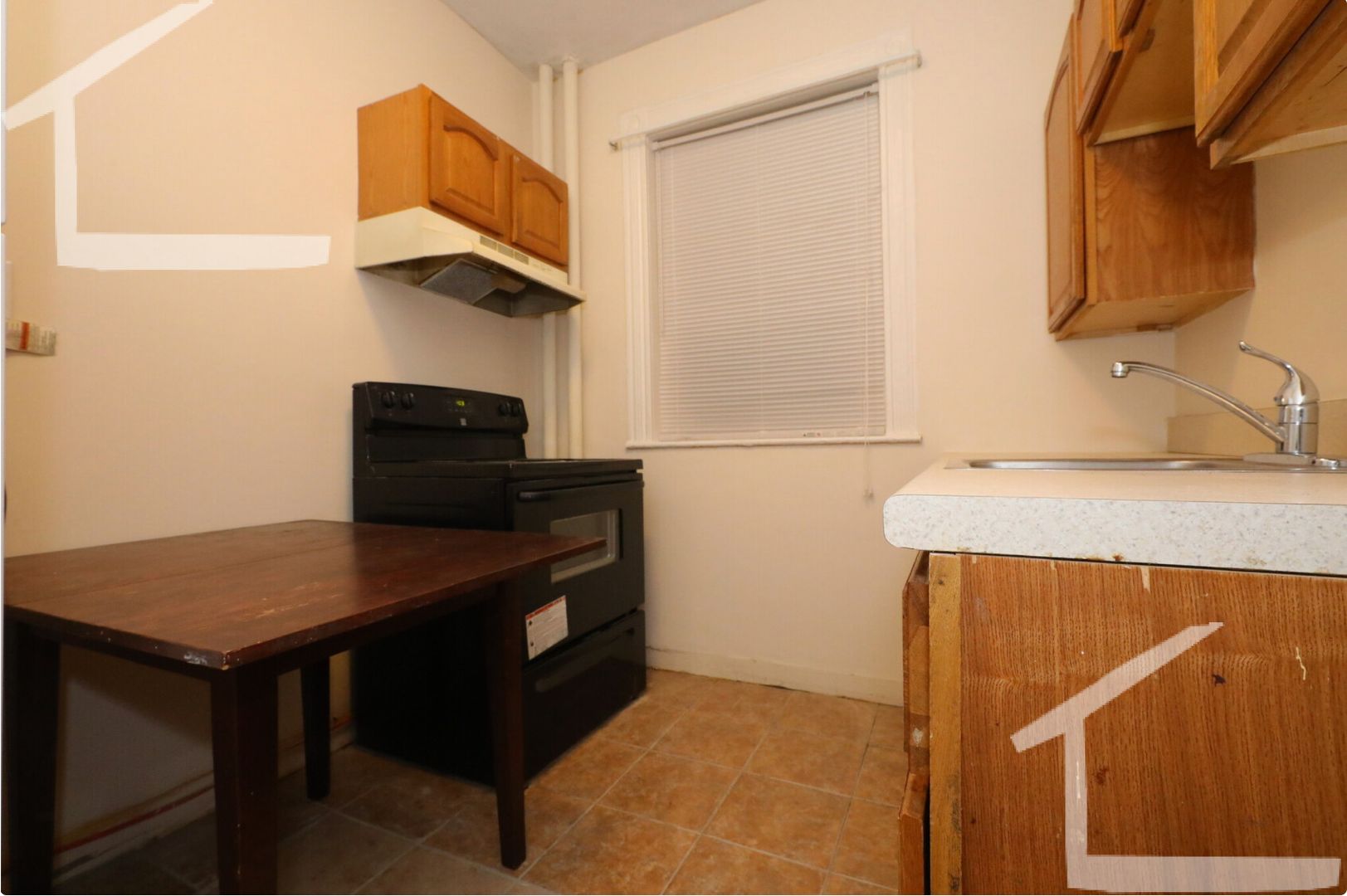 Boston House: 46 Brighton Ave.