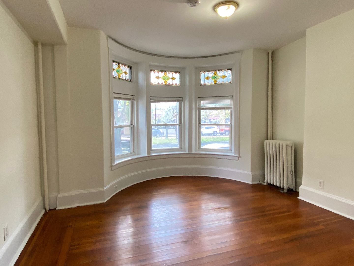 Boston House: 69 Brighton Ave