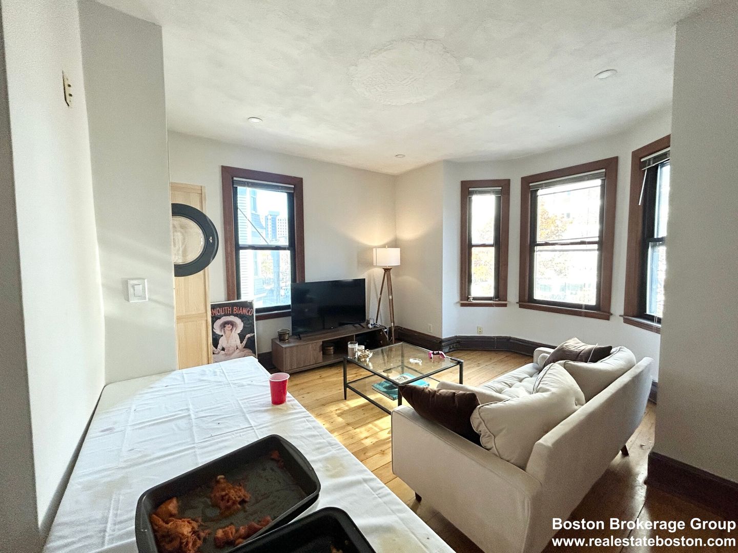 Boston Condo: 1562 Tremont St