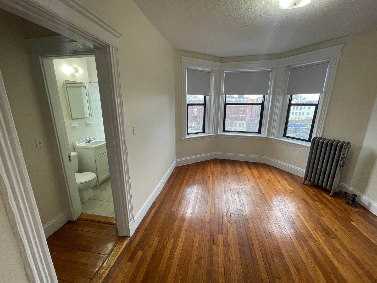 Bospon House: 1156 Commonwealth Ave