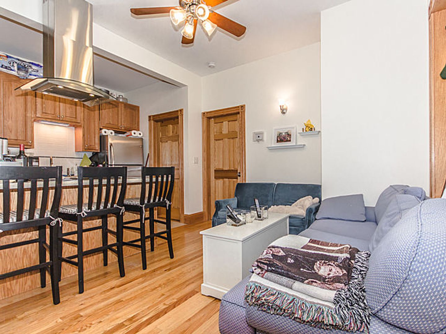 Boston Condo: 93 Myrtle St