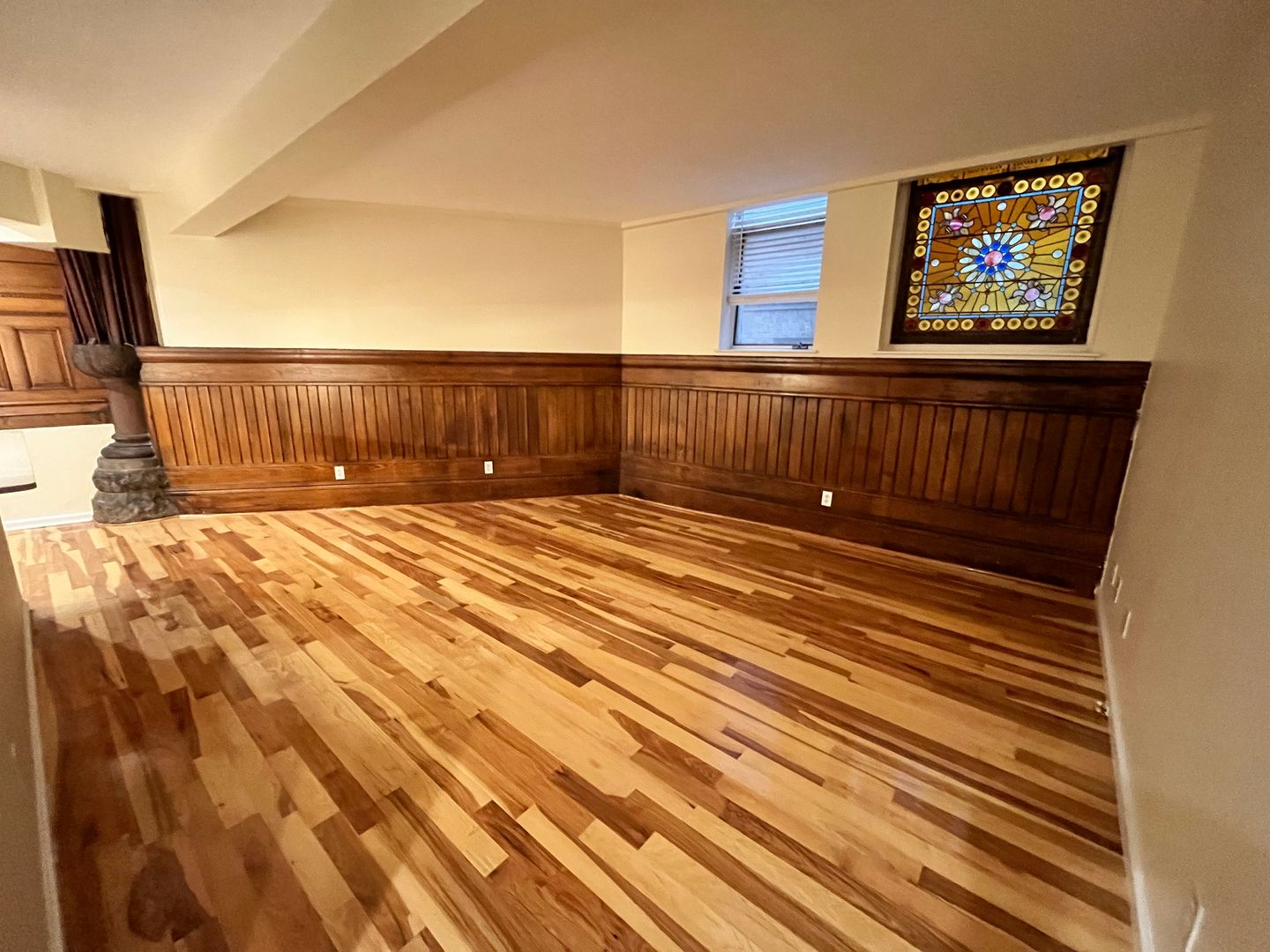 Somerville House: 16 Bow St