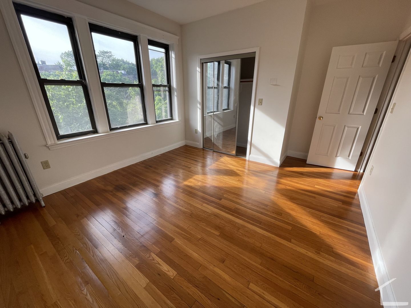 Boston Condo: 41 Egremont Road