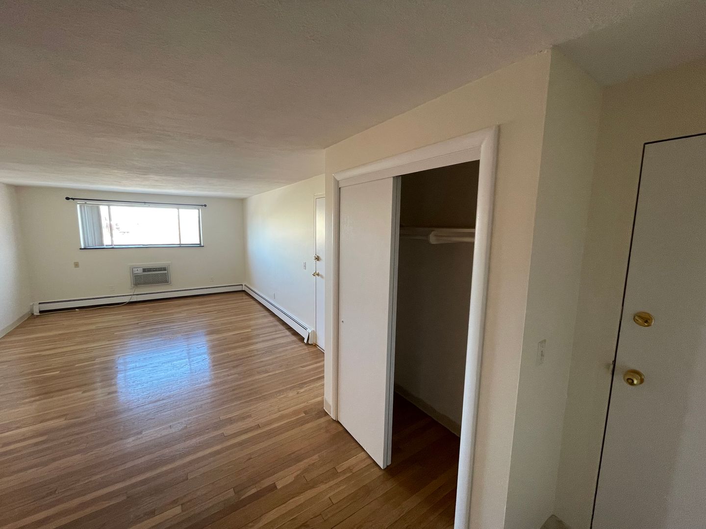 Watertown Condo: 8 Riverside Street