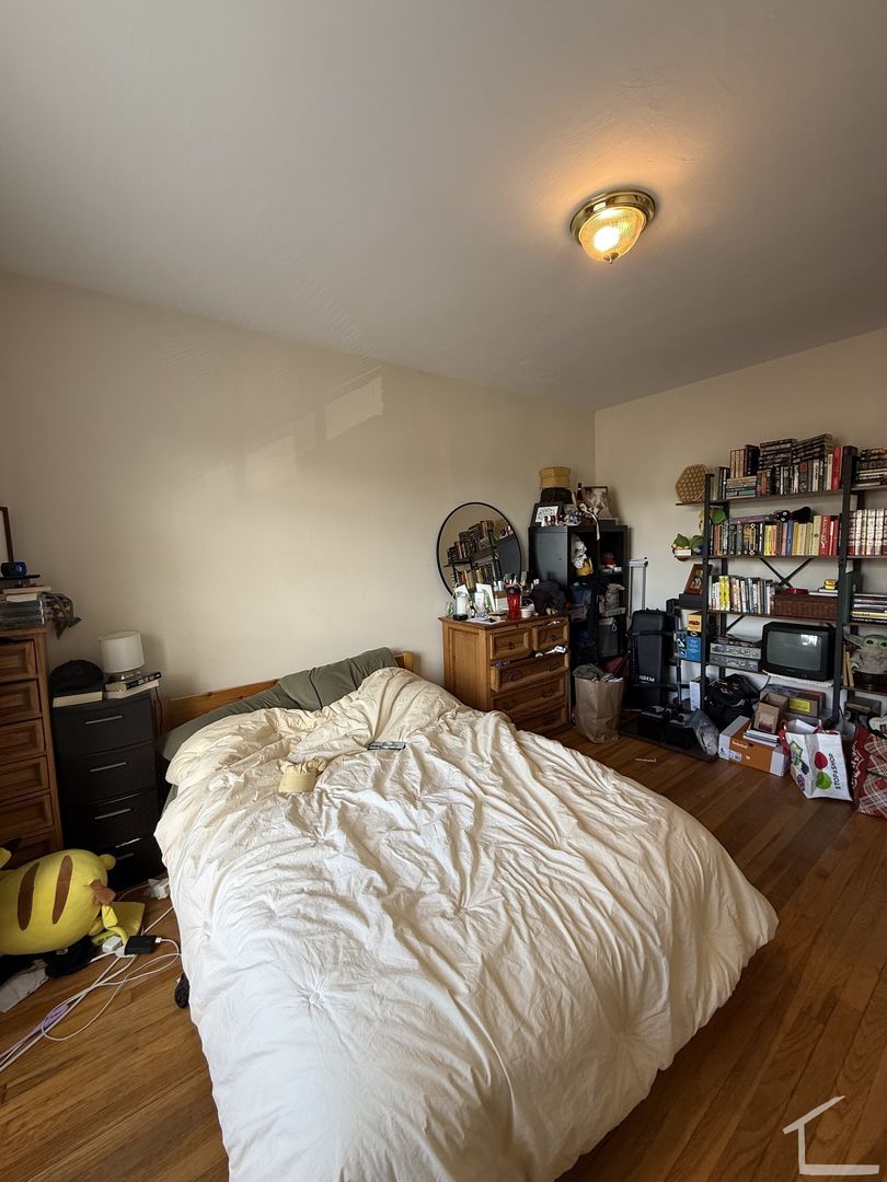 Boston Condo: 93 Strathmore