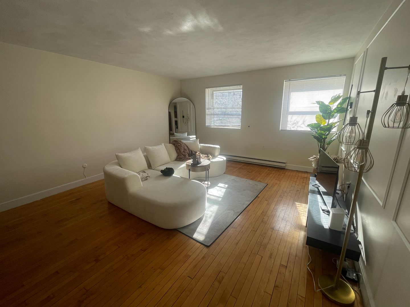 Boston Condo: 20 Armington St