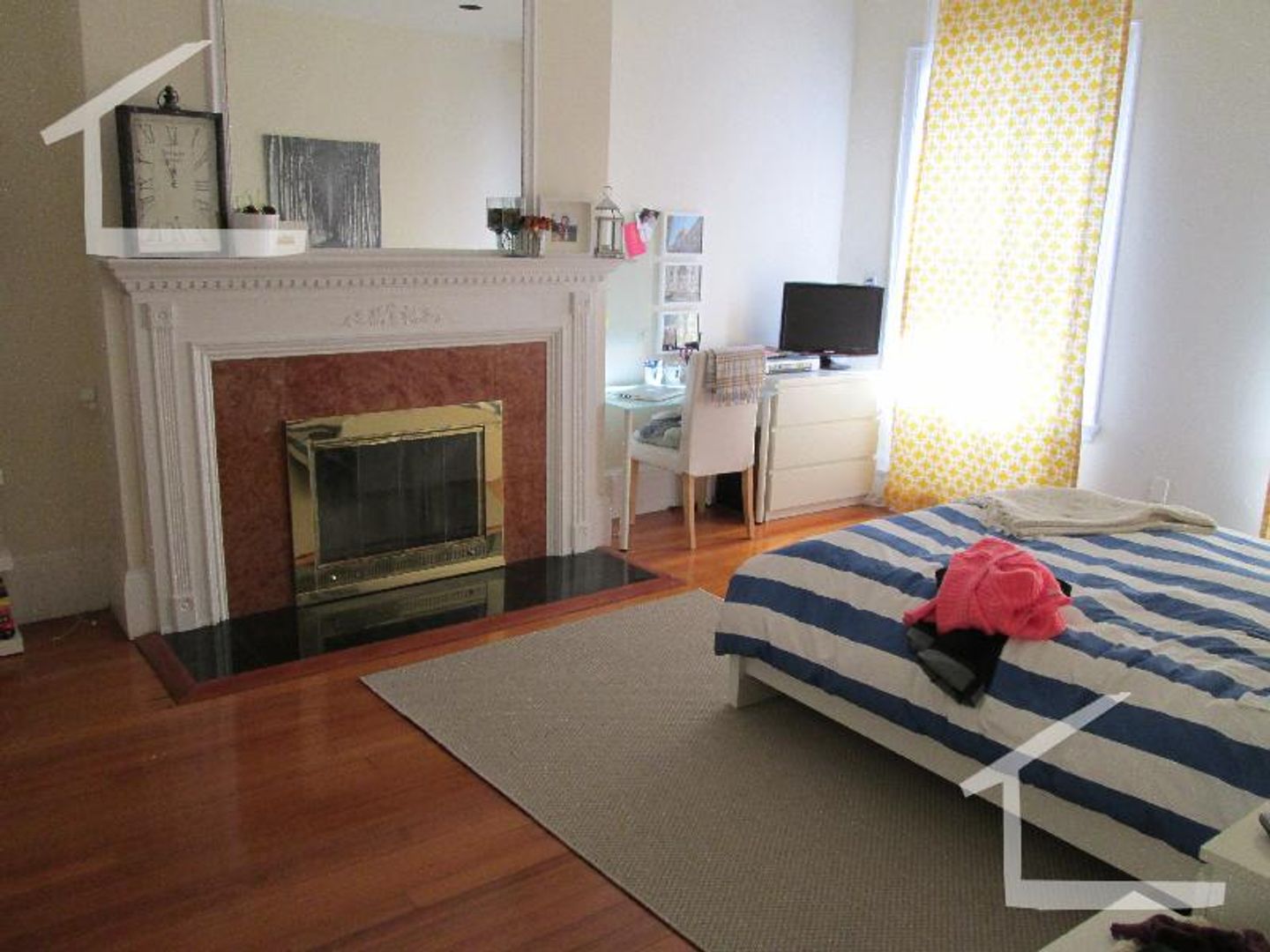 Brookline Condo: 1682 Beacon St