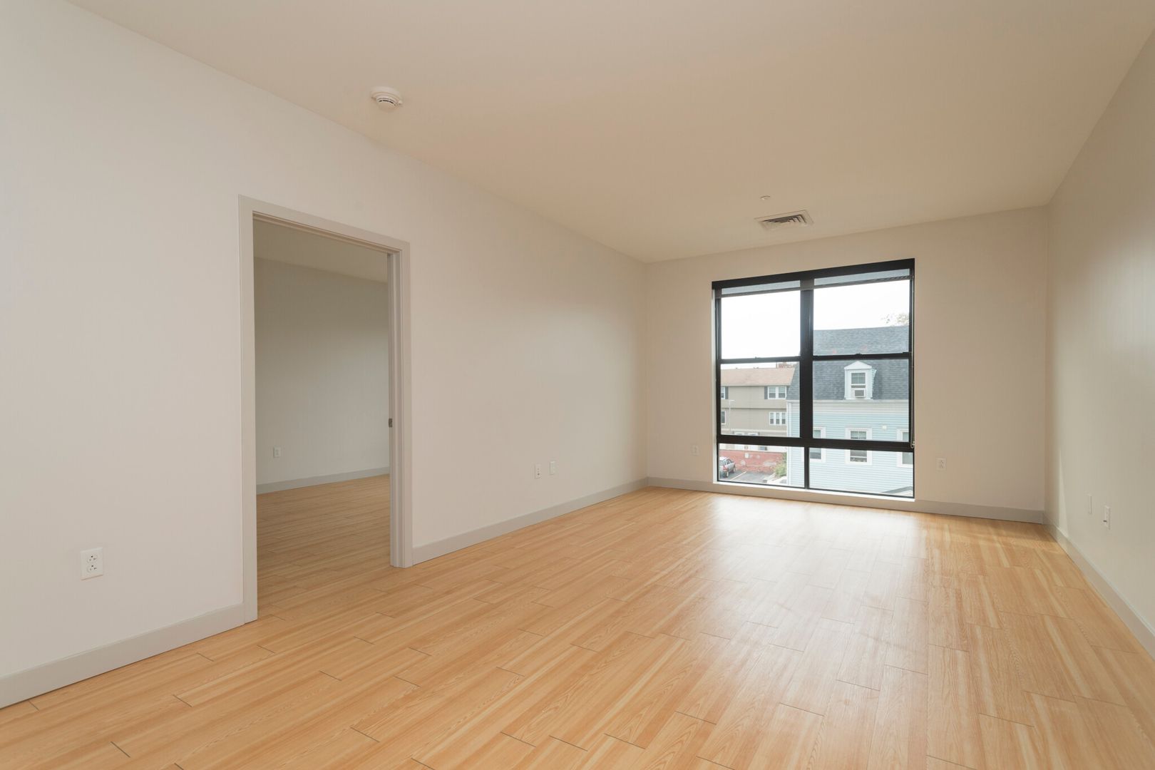 Boston Condo: 1000 Commonwealth Ave.