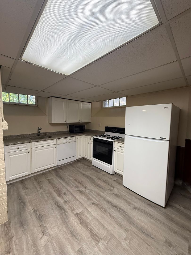 Brighton Condo: 57 Cummings Rd