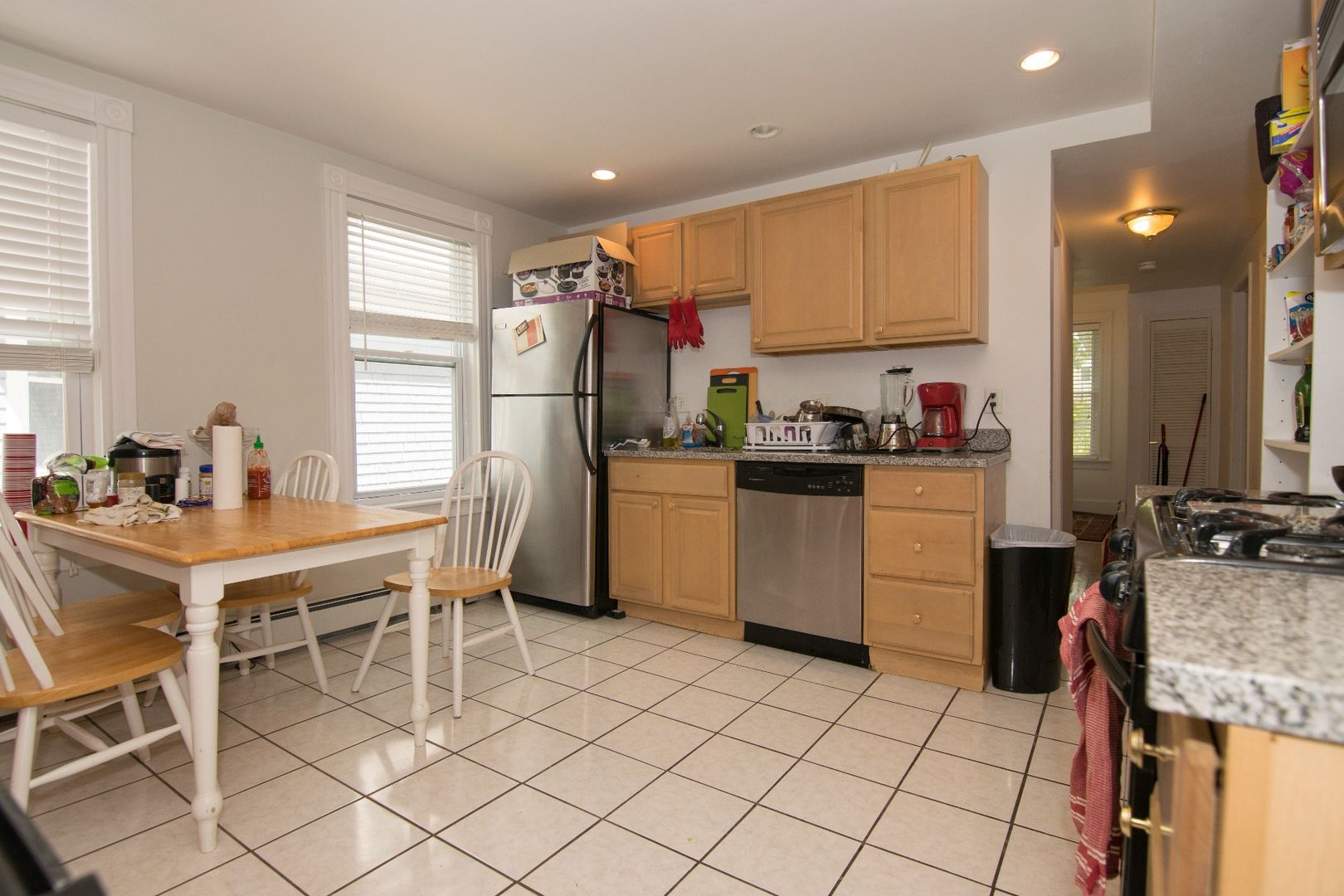 Brighton Townhome: 29 Brackett St