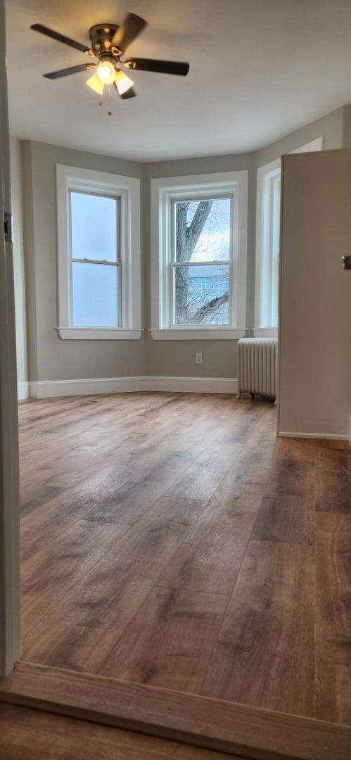 Boston Condo: 1190 Commonwealth Ave