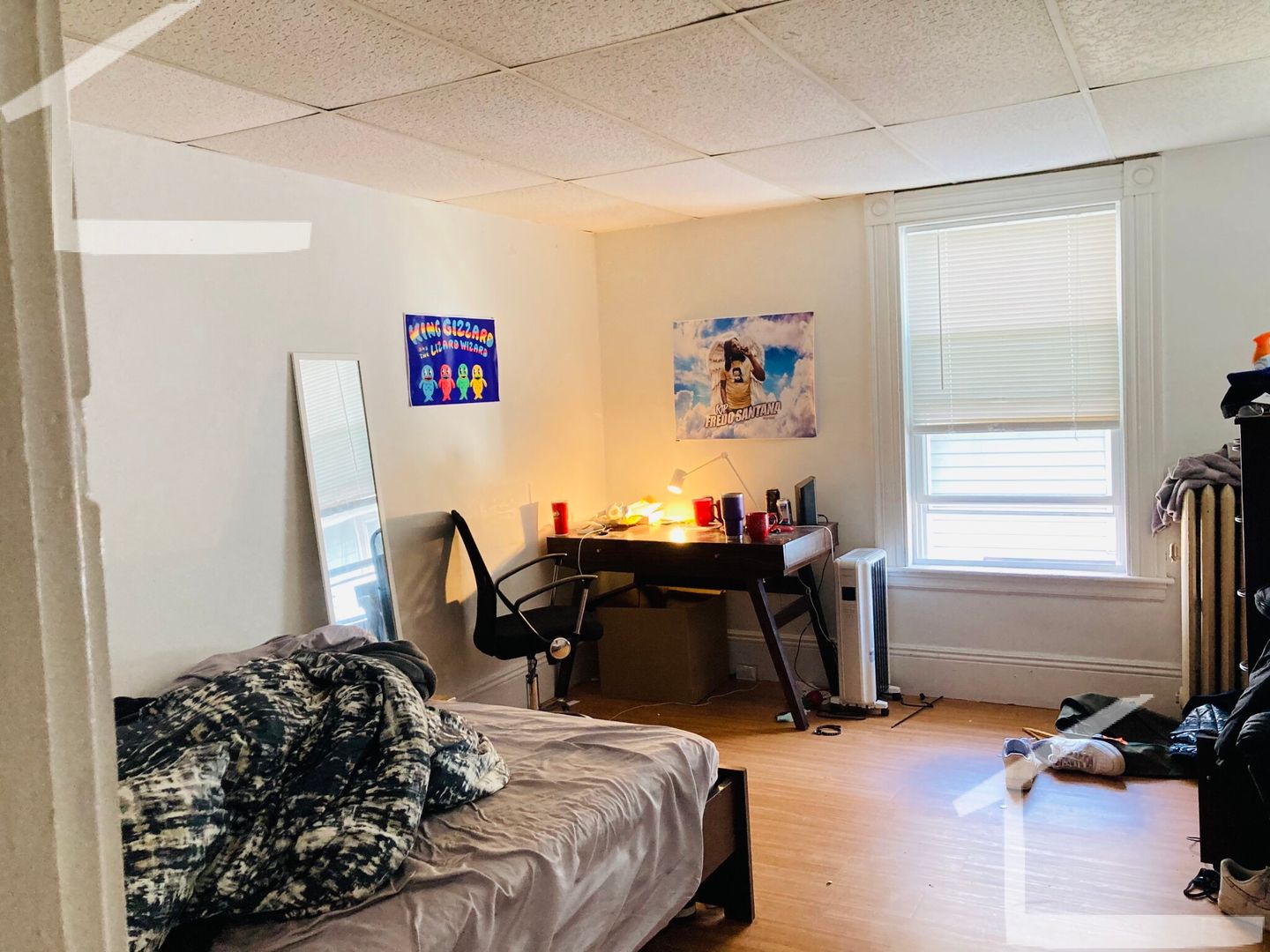 Boston House: 16 Pratt St