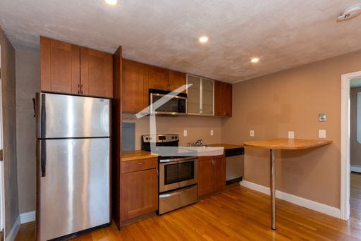 Nicely Renovated Unit in Allston. Pets Friendly, Heat and Hot Water Included, Laundry on a Site