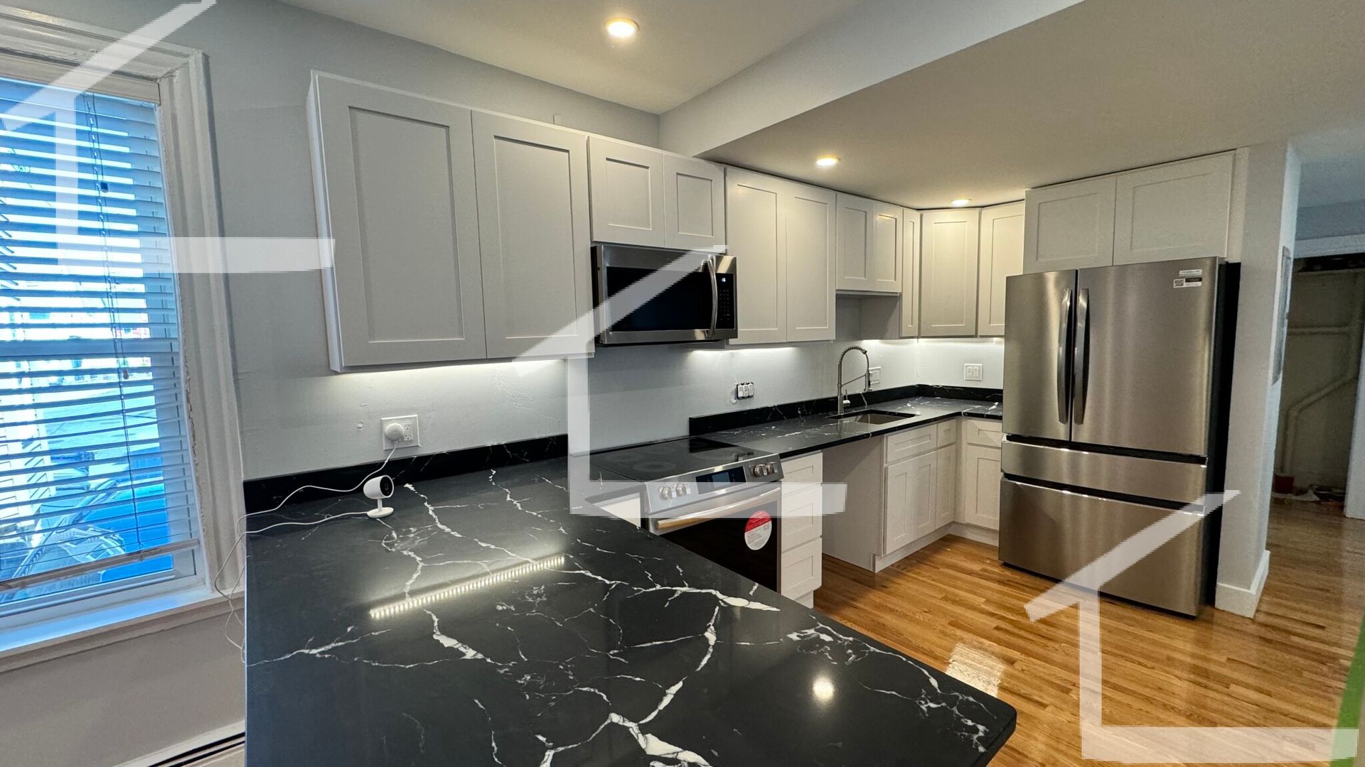 Boston Condo: 28 Farrington Ave.