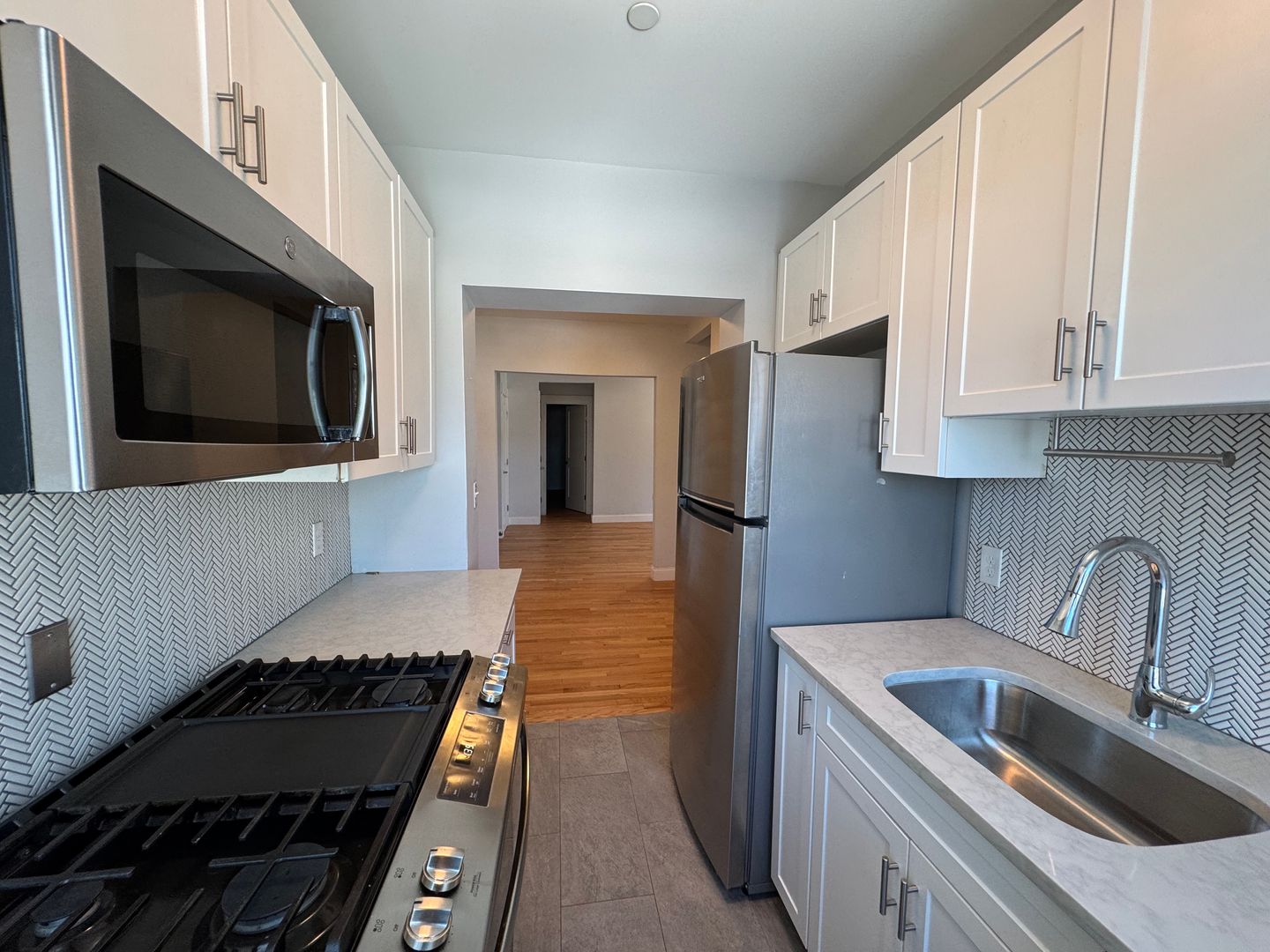 Salem Condo: 231 Lafayette St