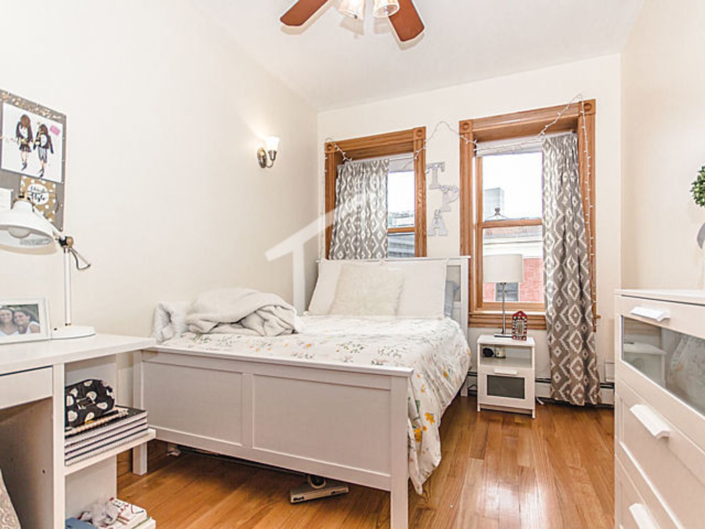 Boston Condo: 60 Phillips St