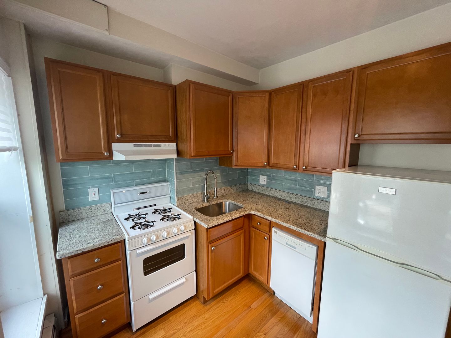 Cambridge Condo: 1054 Cambridge Street