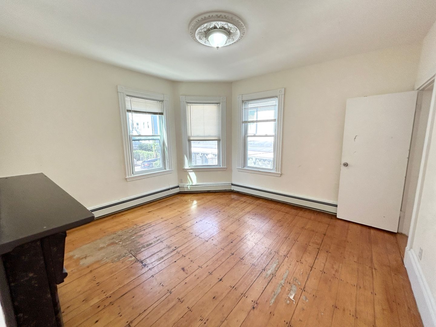 Boston Condo: 3 Folsom Ave