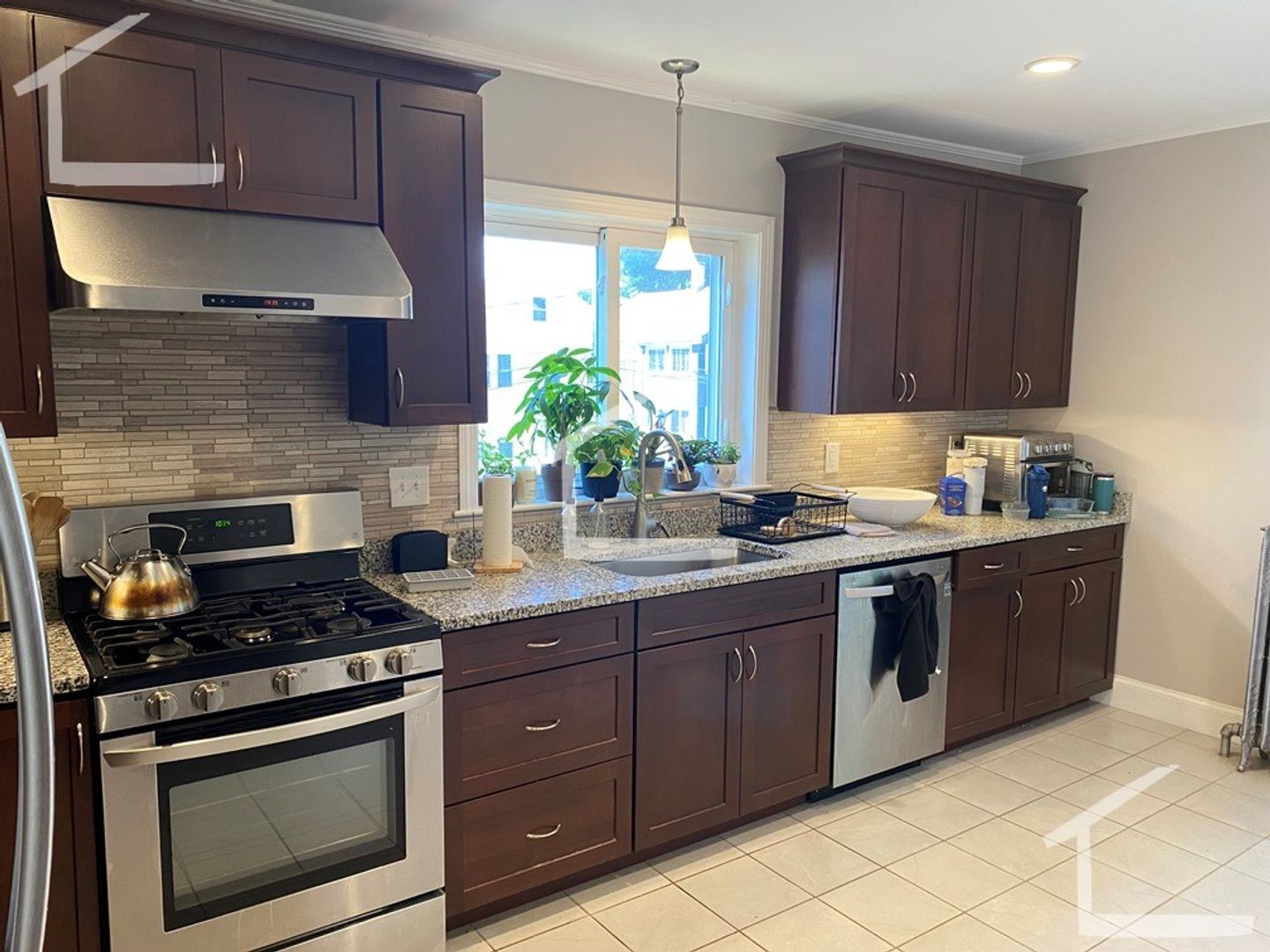 Boston Condo: 125 Brooks St.