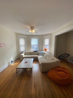 NICE BRIGHTON 3 BED/2 BATH IN CLEVELAND CIRCLE AVAIL 9/1 – photo 1
