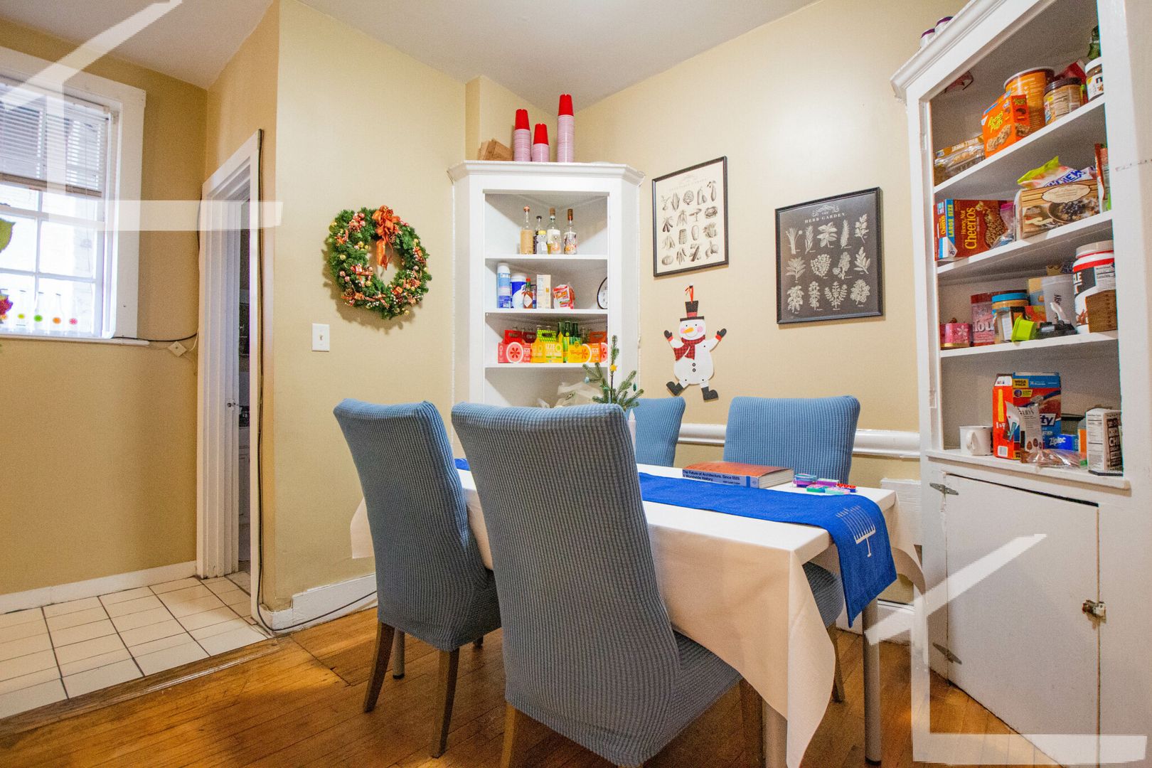 Brookline Condo: 44 Egmont St