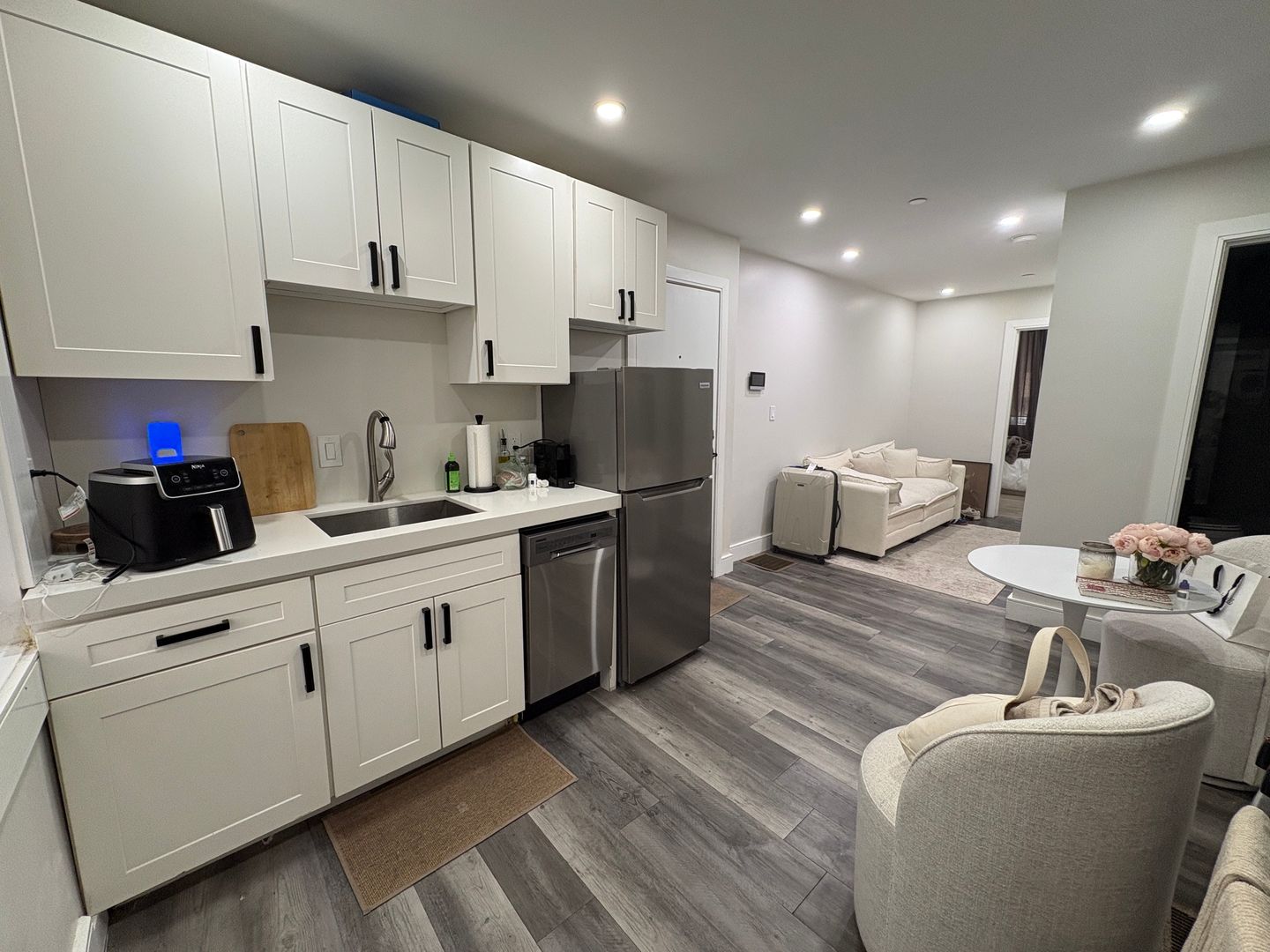 Boston Condo: 19 Sheafe St.