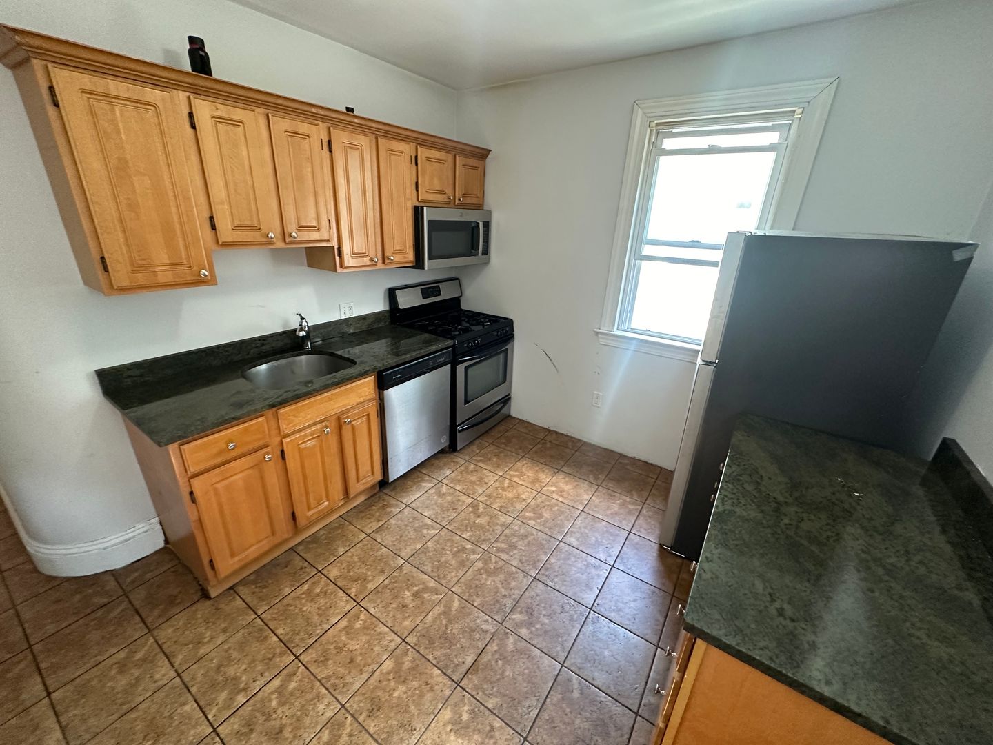 Boston Condo: 15 Pratt St