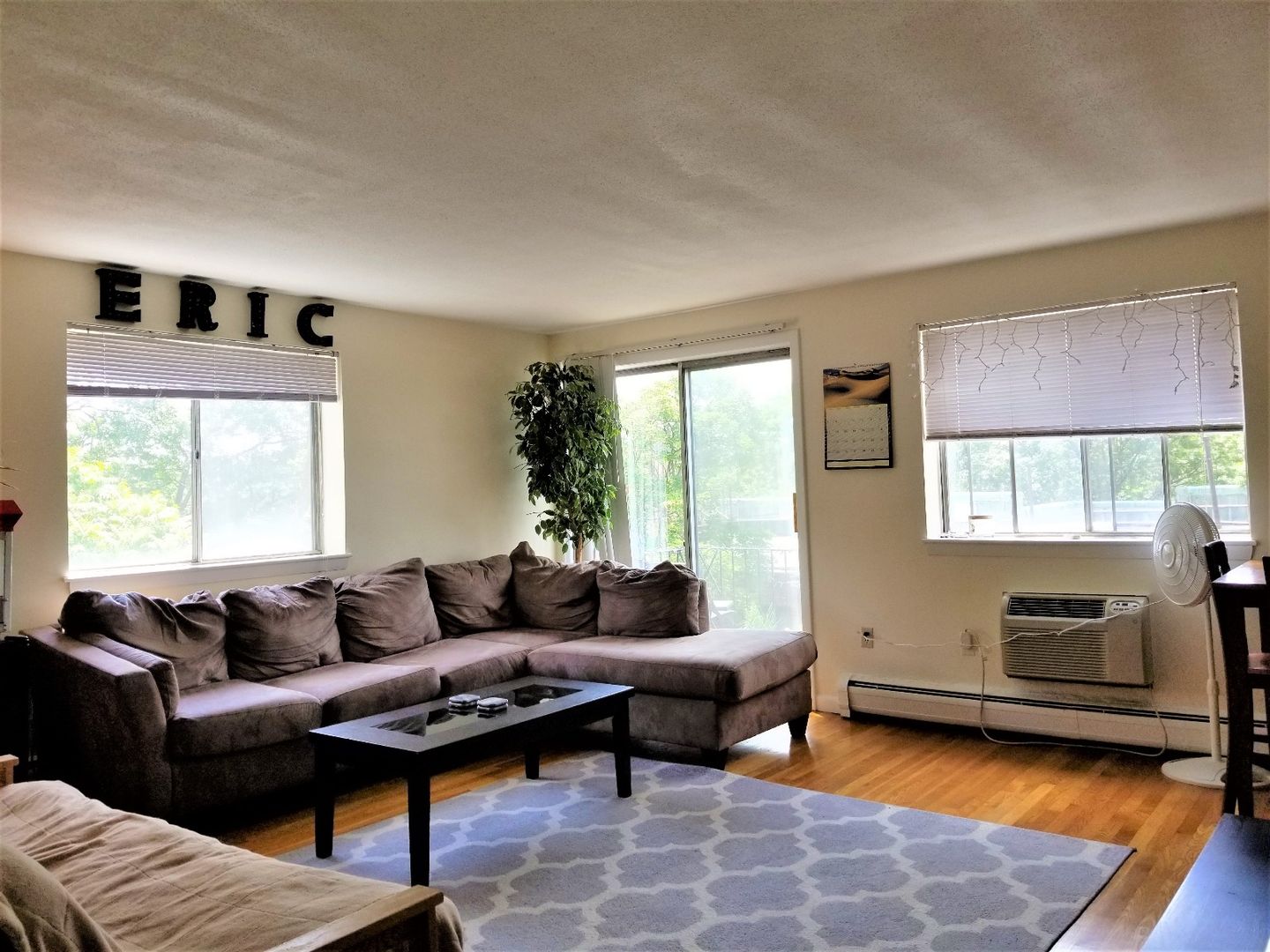 Boston Condo: 85 Sutherland Rd