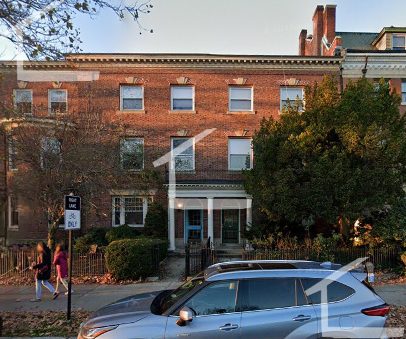 Brookline Condo: 1716 Beacon