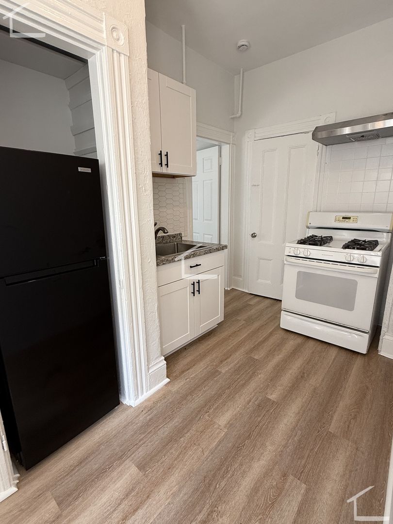 Boston Condo: 8 Greylock Road
