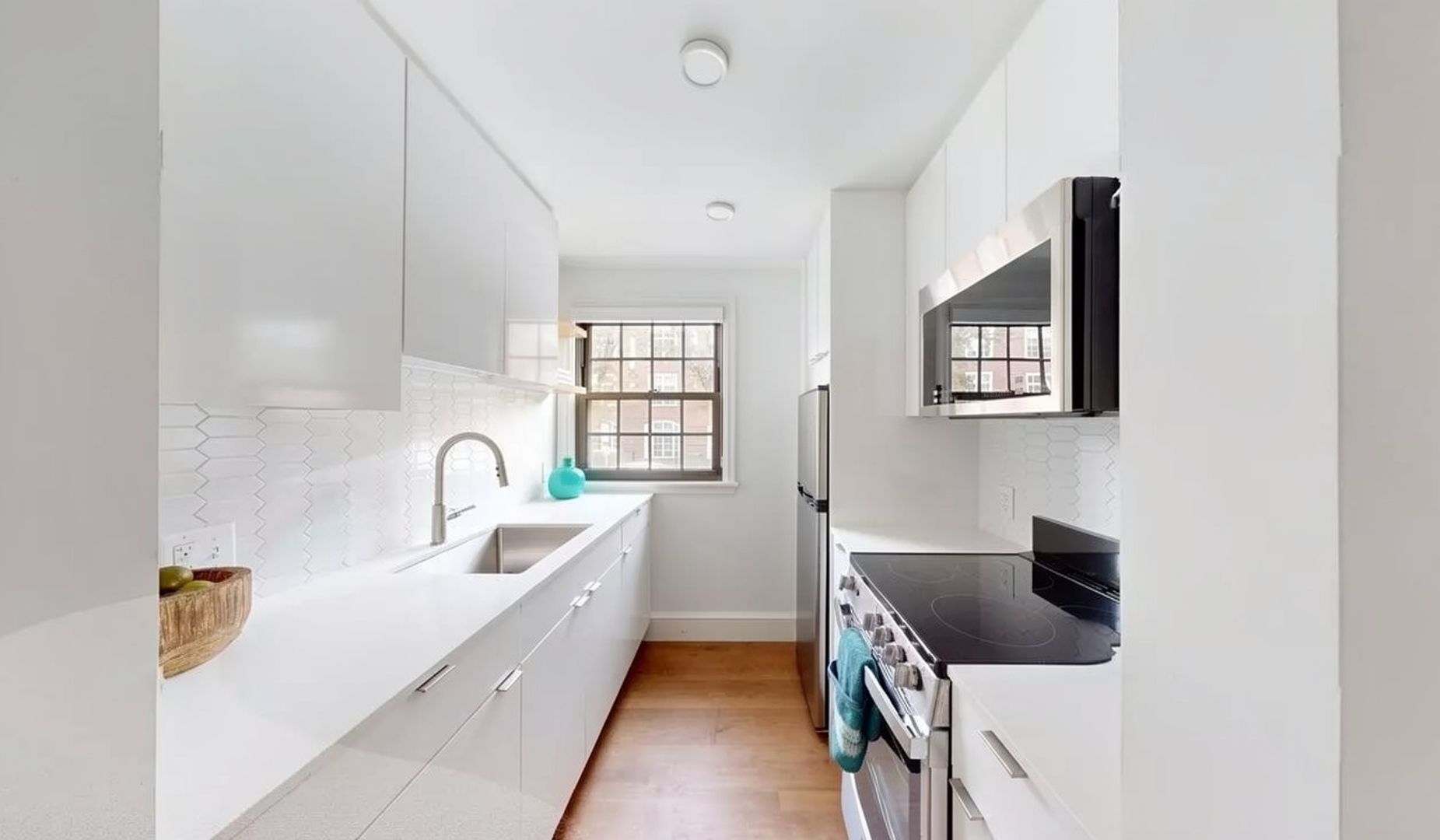 Cambridge Condo: 21 Arrow St