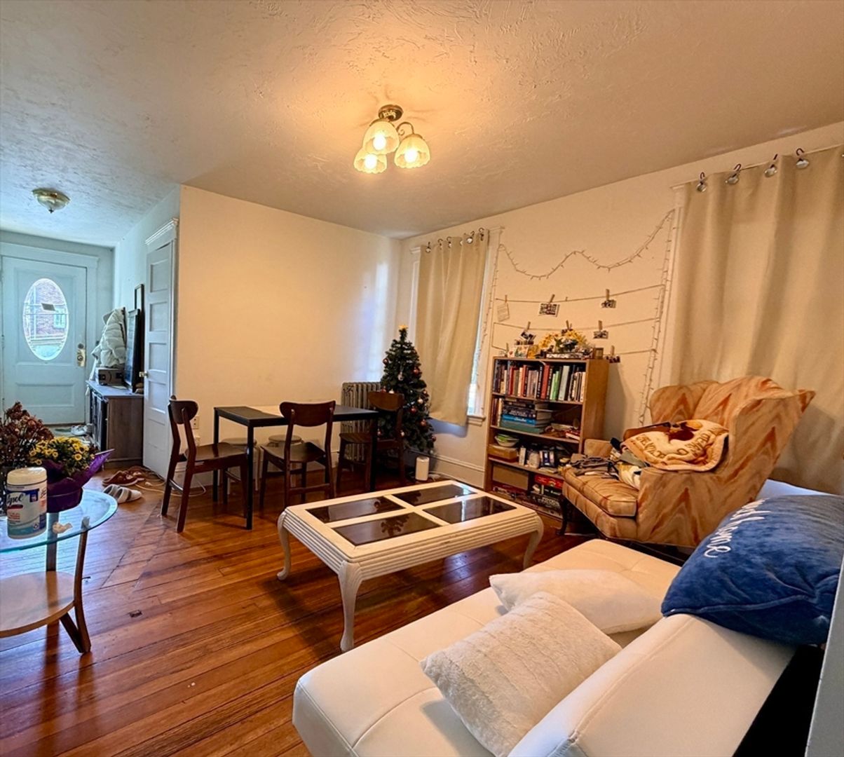 Boston Condo: 85 Academy Hill Rd