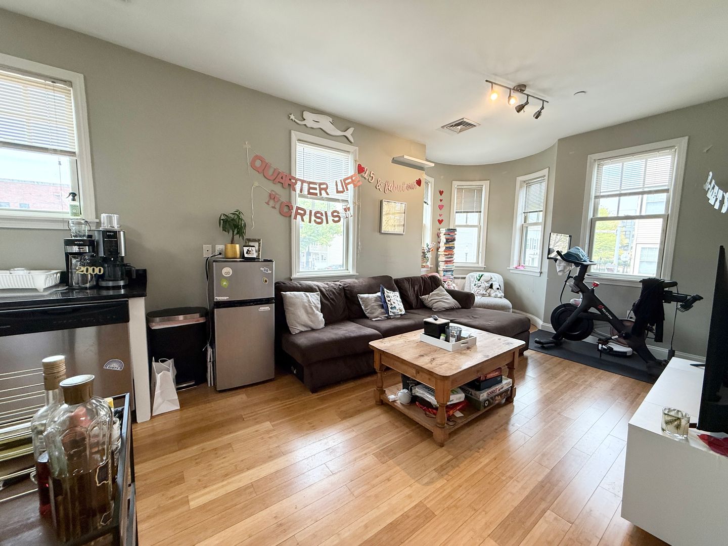 Boston Condo: 201 West Third St