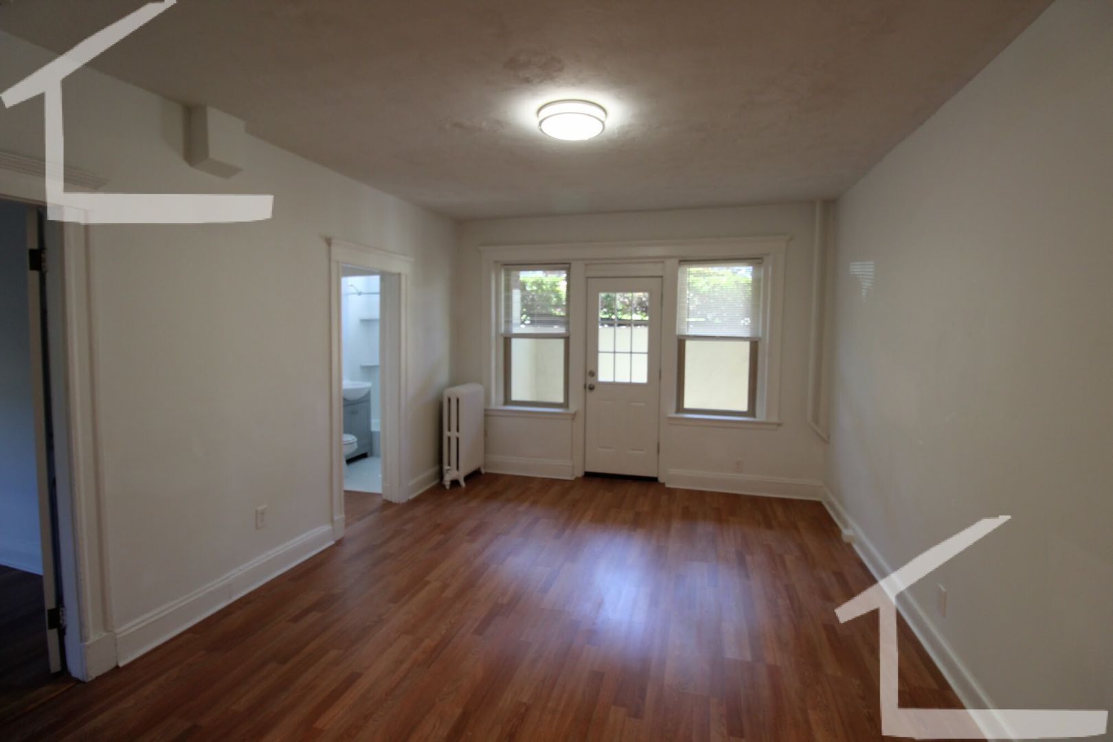 Boston House: 120 Brainerd Rd