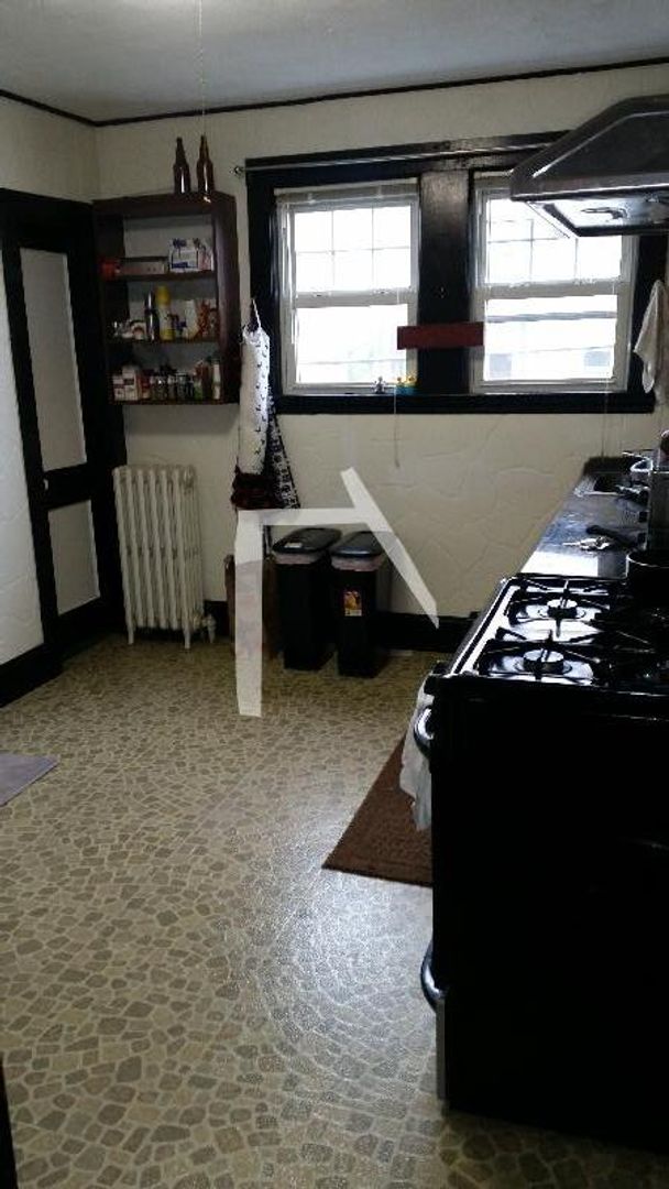 Boston Condo: 24 Lyne Rd