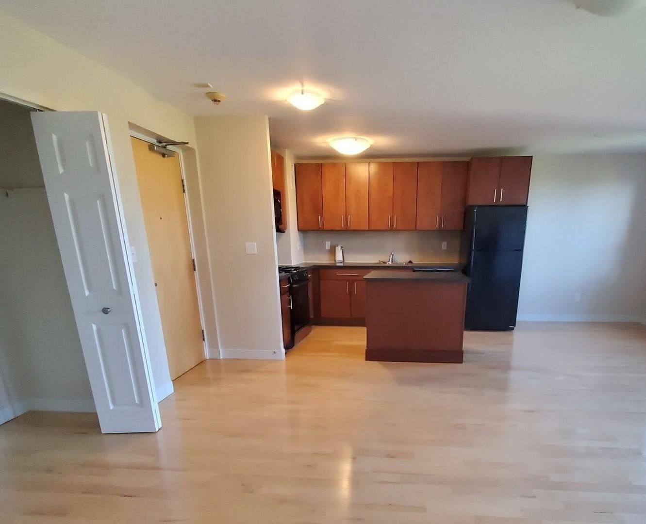 Boston Condo: 12 Camelot Court