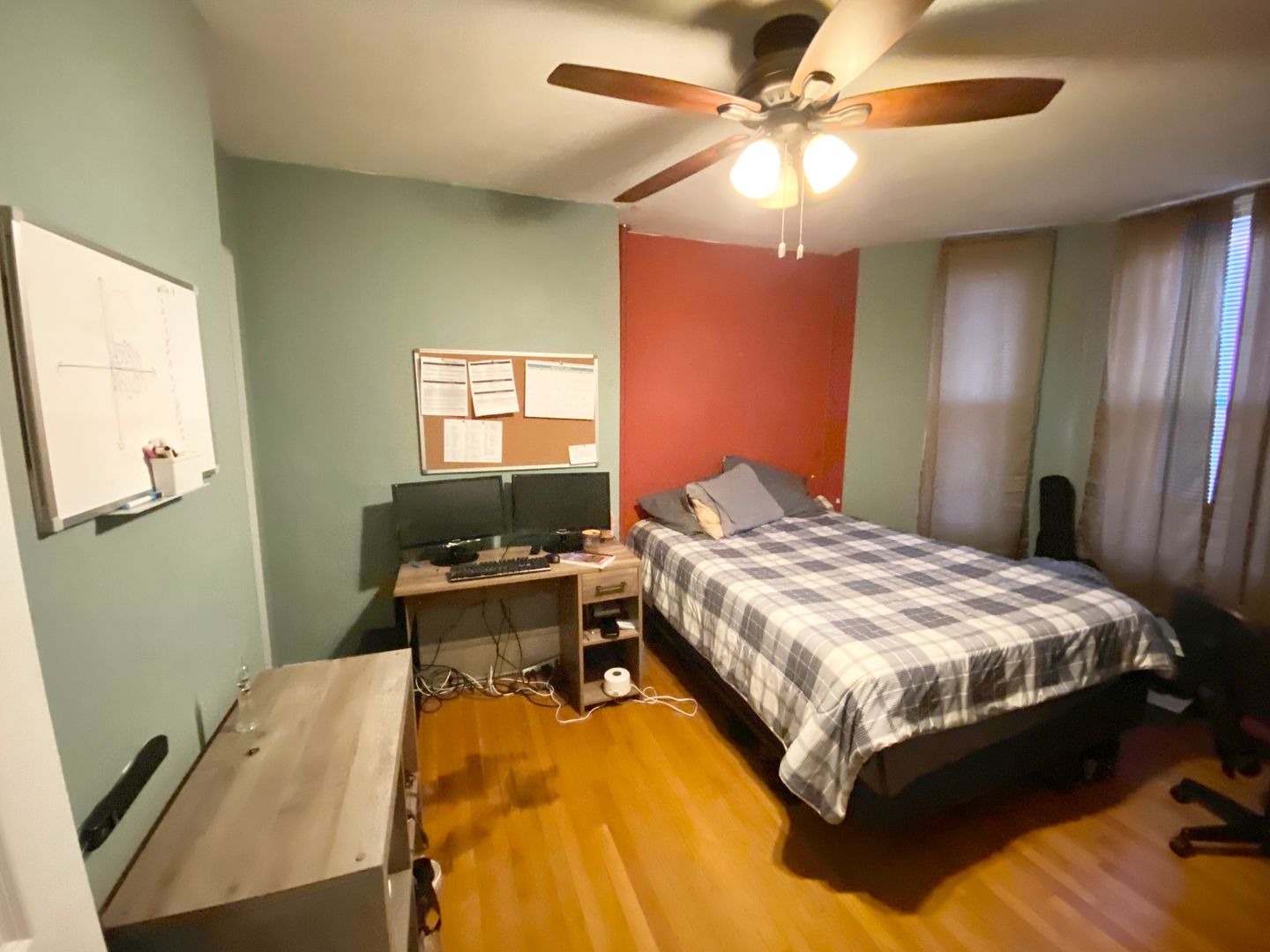 Boston Townhome: 27 Worthington St