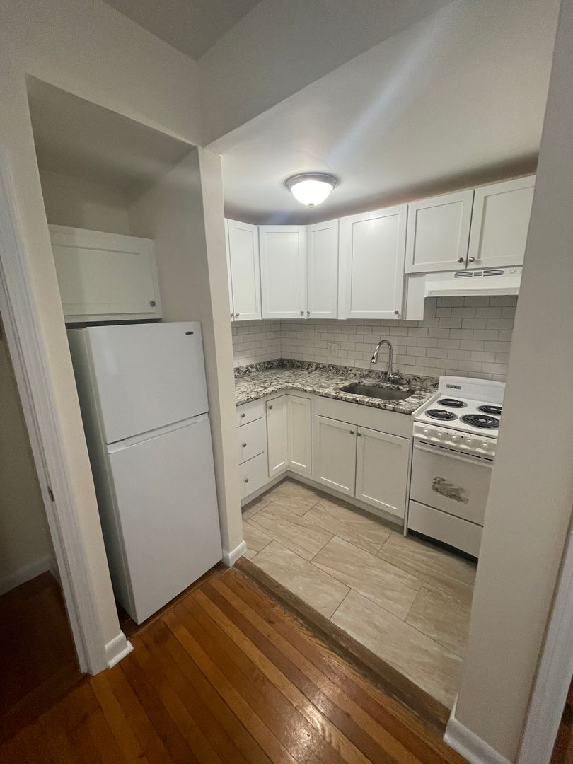 Boston Condo: 1313 Commonwealth Avenue