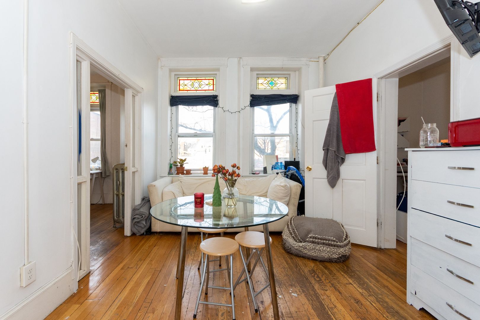Allston Apartment: 48 Brighton Avenue - Unit #1