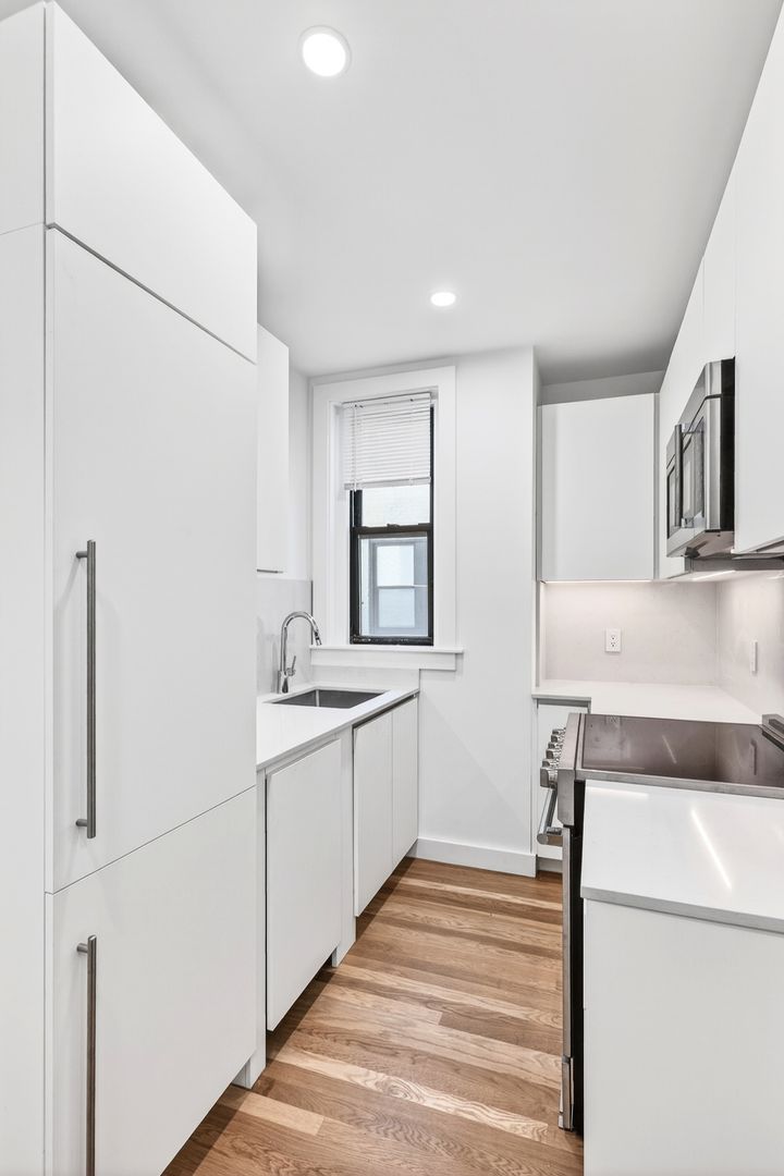 Boston Condo: 12 Elko Street