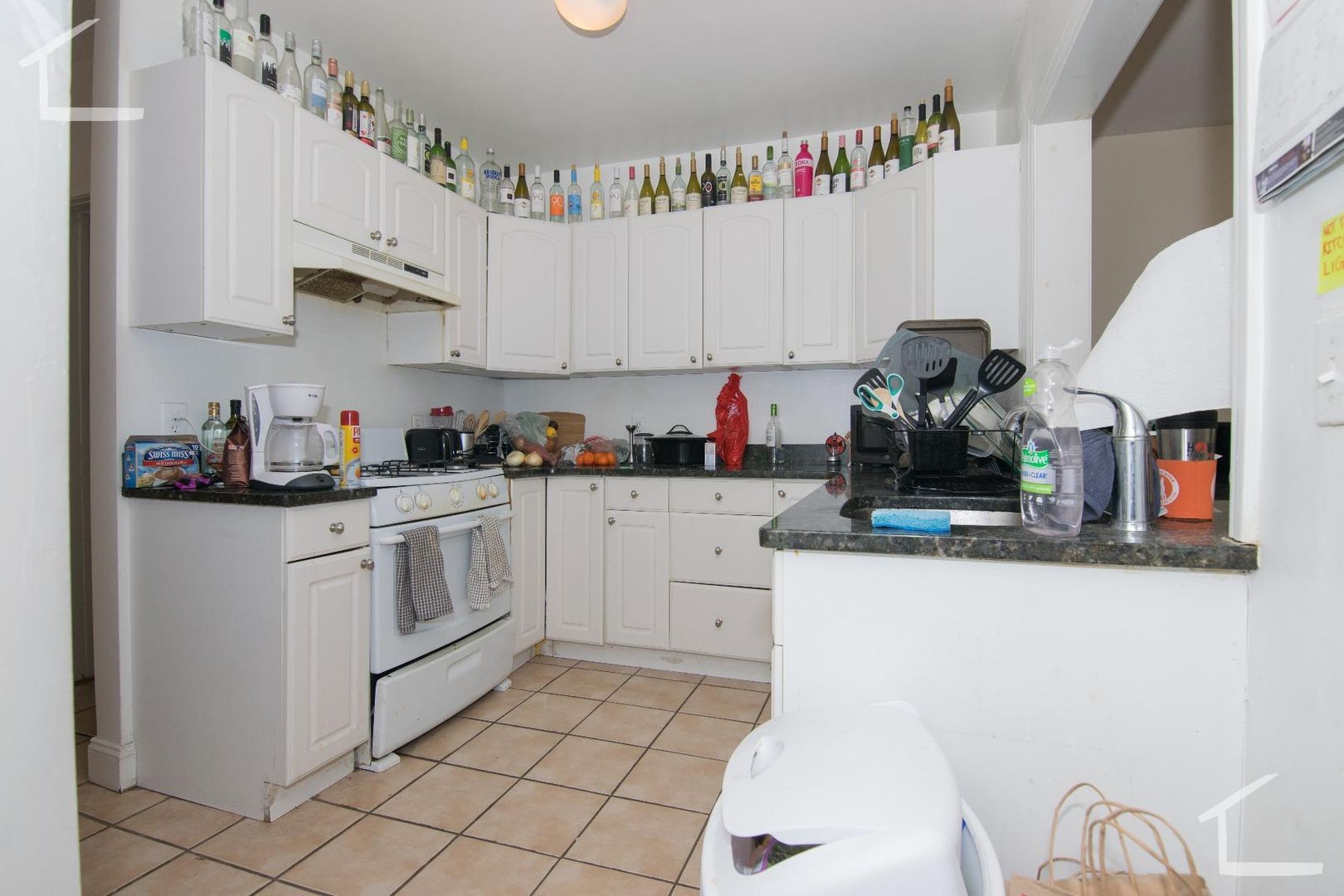 Boston House: 62 Egmont St