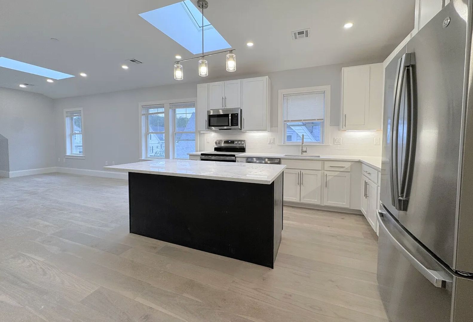 Boston Condo: 55 Fairbanks St.