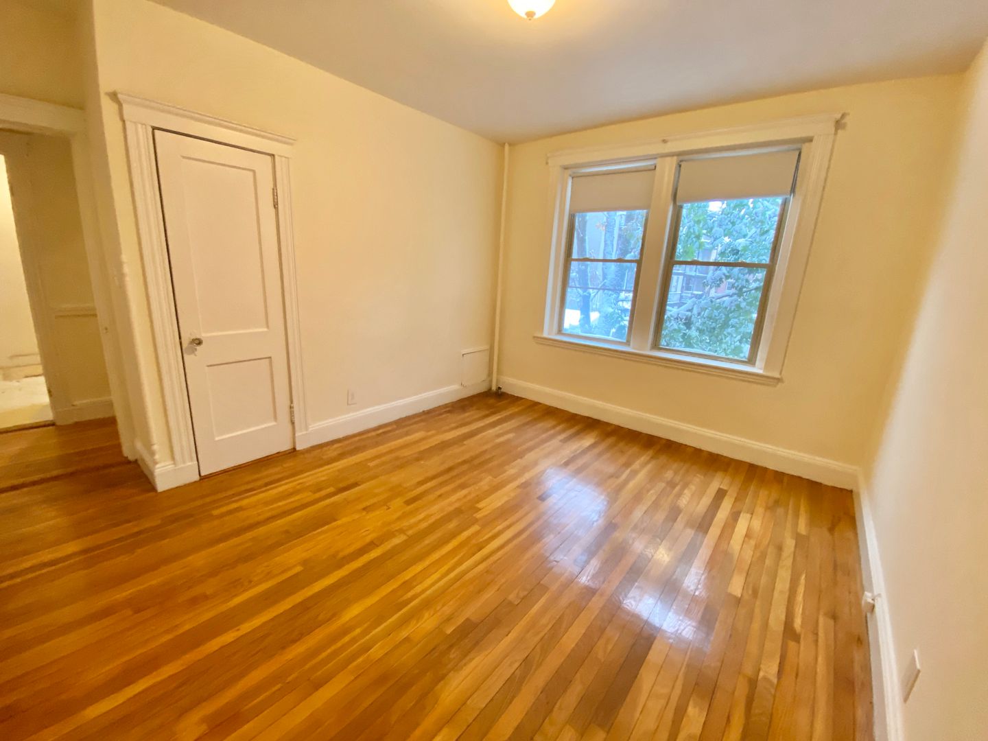 Boston Condo: 2 Lothian Road