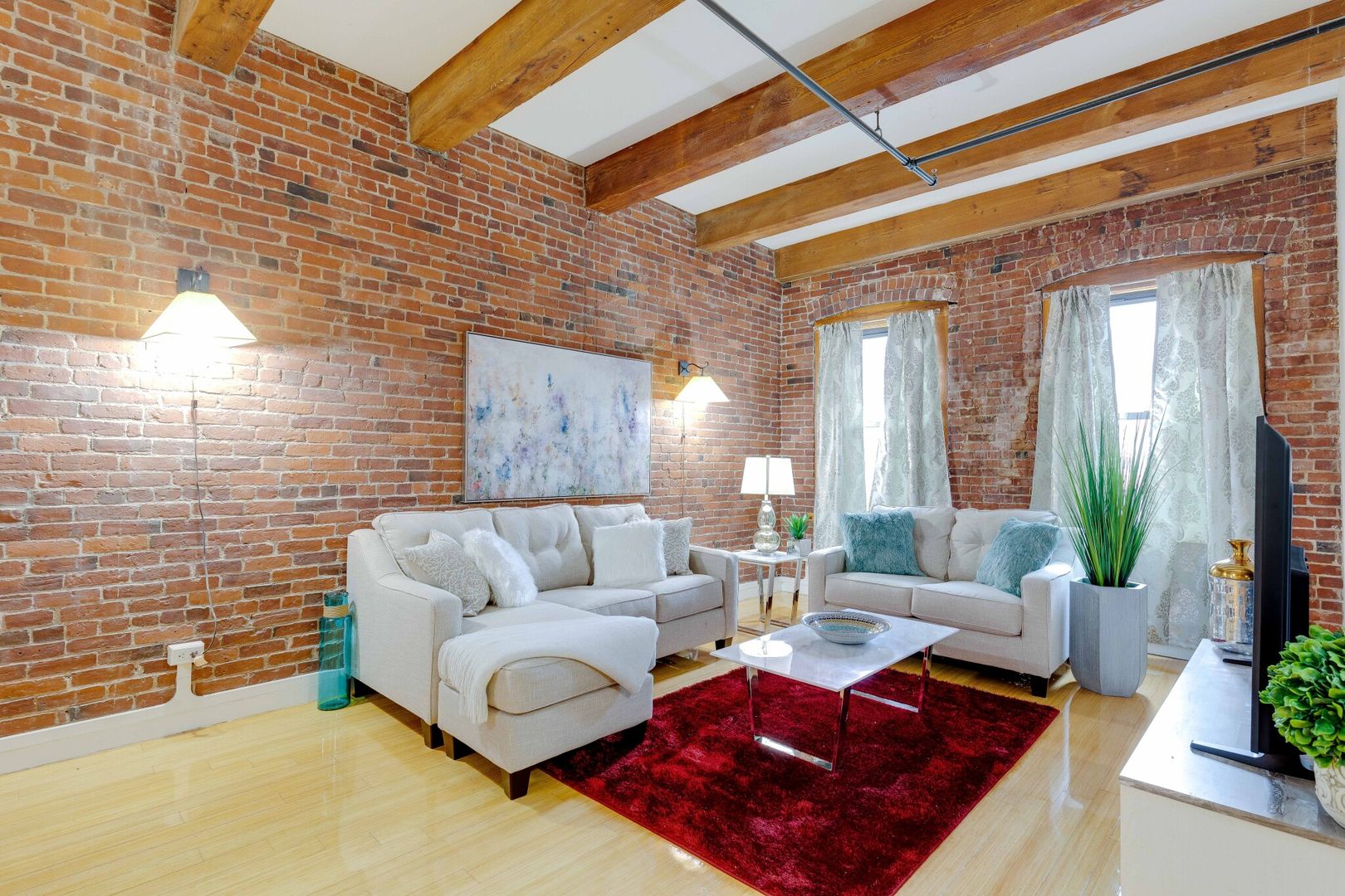 Boston Condo: 256 Friend St