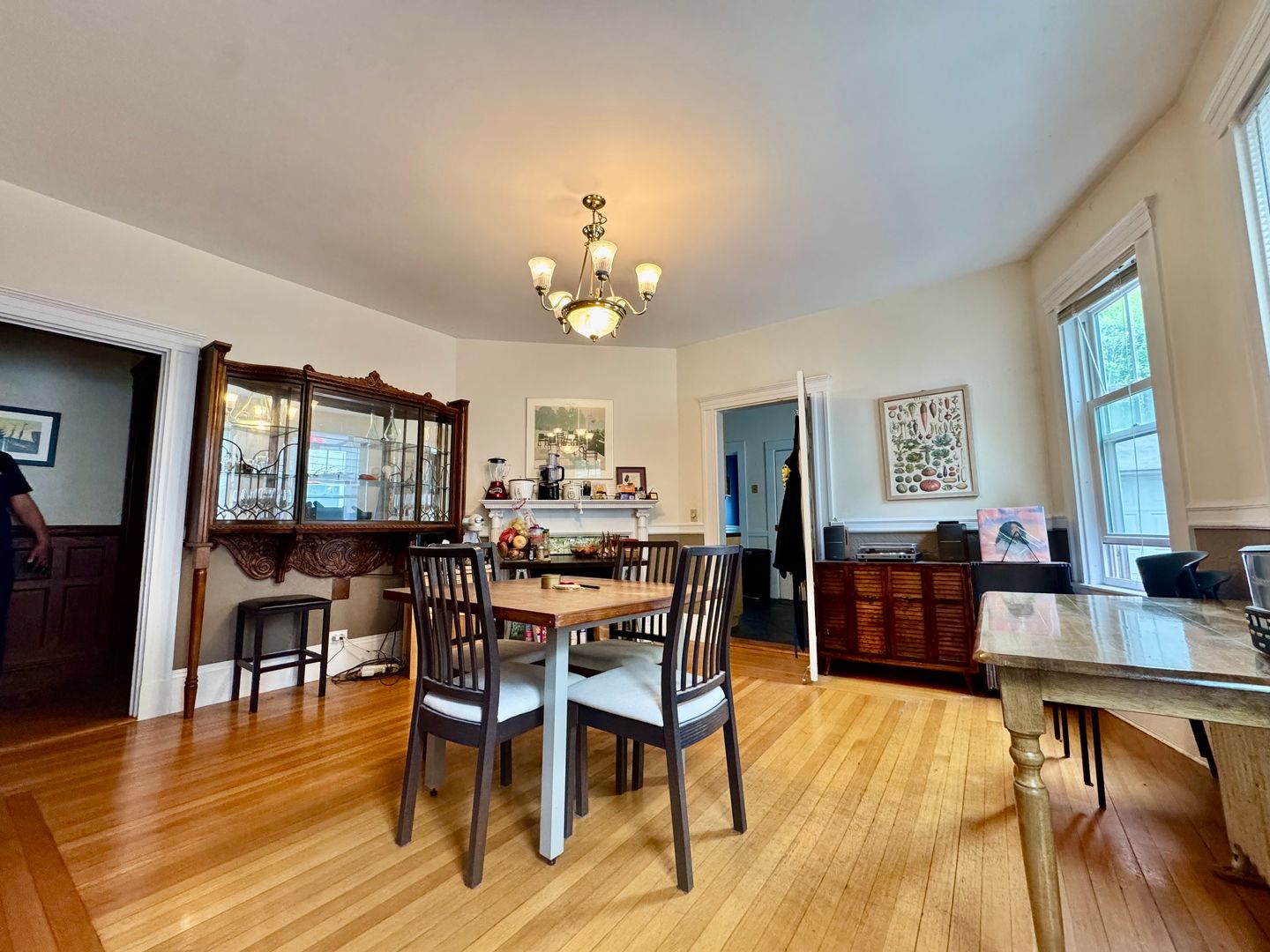 Brookline Condo: 16 Kenwood St